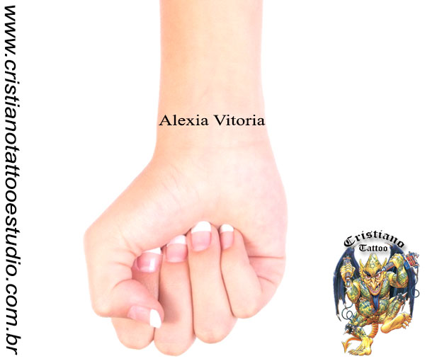 Alexia vitoria - Fonte Time New - Desenho - Pulso - Tattoo